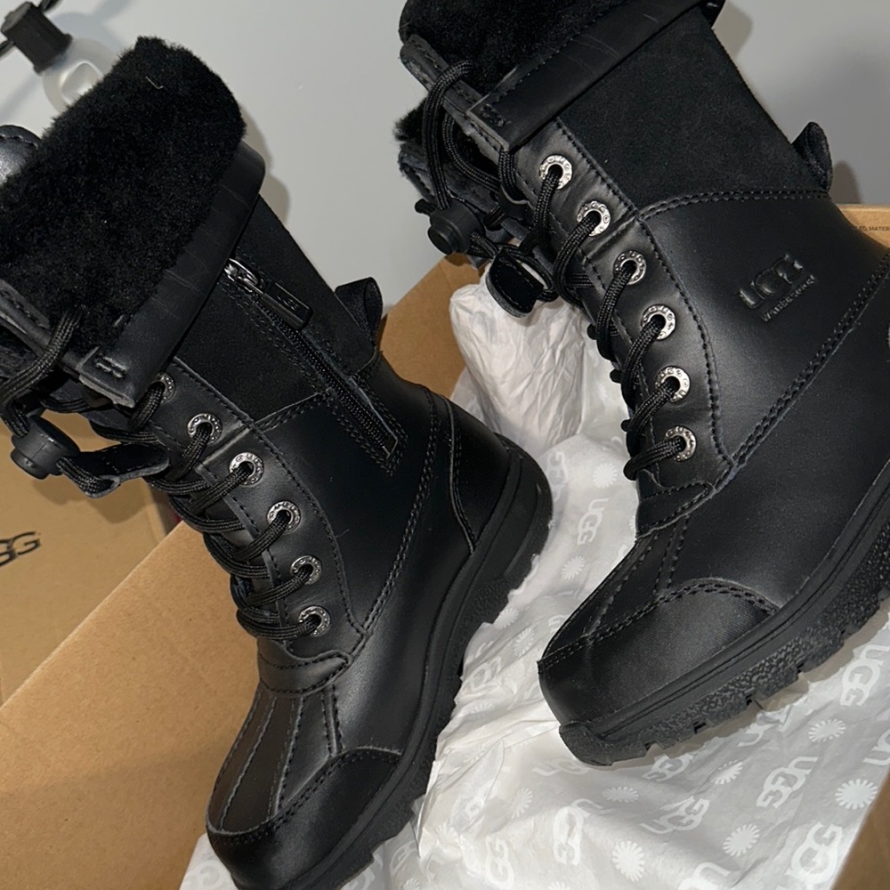 Toddler Ugg snow boots